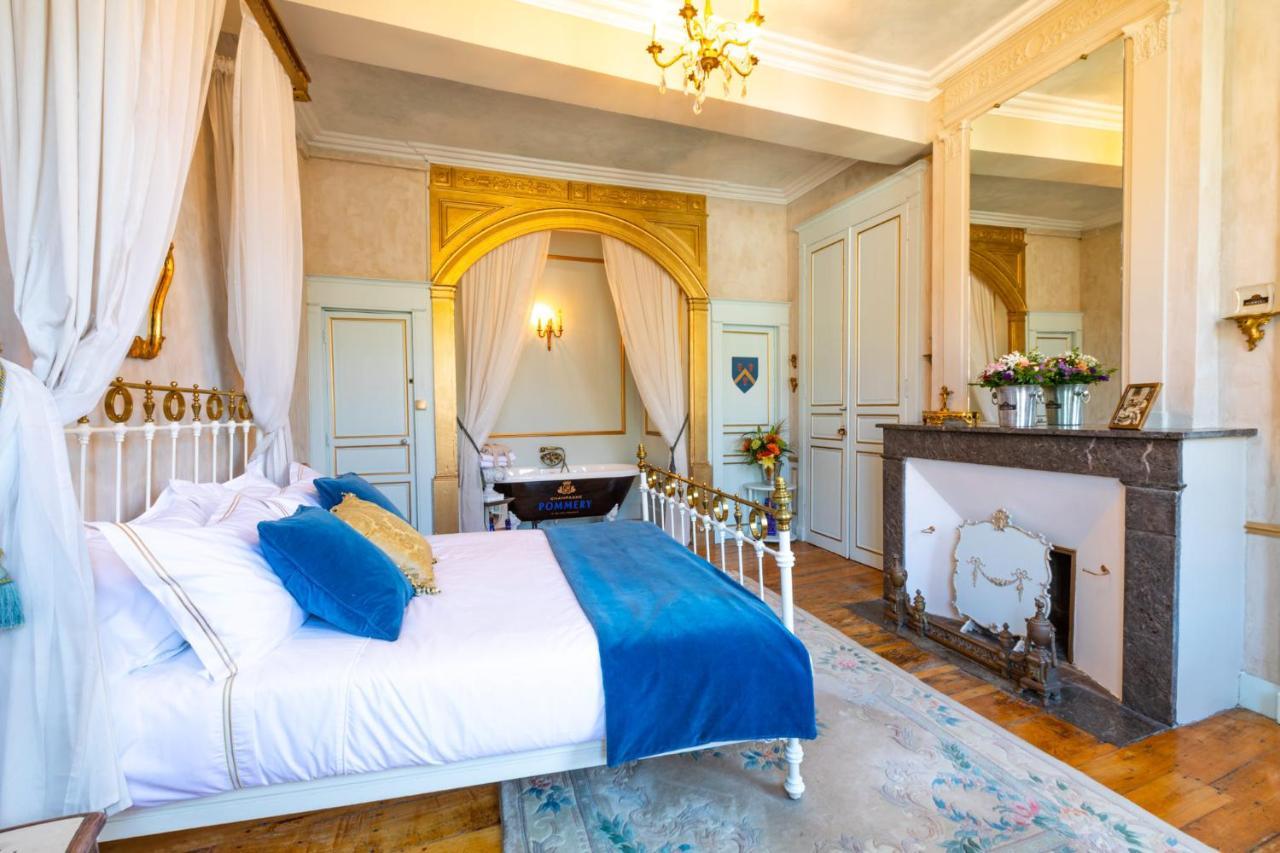Champagne House - Elegance, Luxury And Charm Panzió Condom Kültér fotó