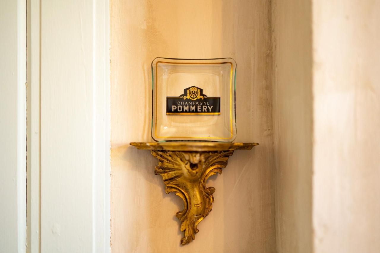 Champagne House - Elegance, Luxury And Charm Panzió Condom Kültér fotó