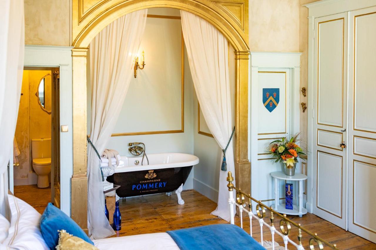 Champagne House - Elegance, Luxury And Charm Panzió Condom Kültér fotó