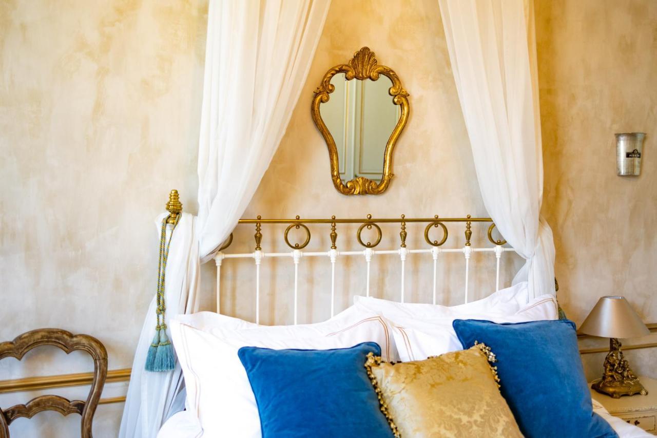 Champagne House - Elegance, Luxury And Charm Panzió Condom Kültér fotó